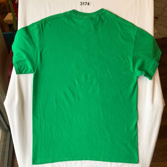 Gildan Men’s Short Sleeve T-shirt size M, Green, President Trump in Mexico Fun - Picture 7 of 8